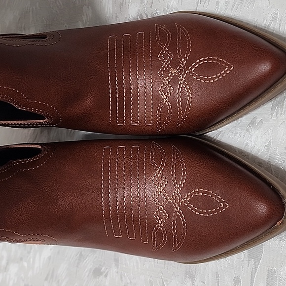 Indigo rd. Cowgirl Boots 🤠👢🤎 - Picture 4 of 8